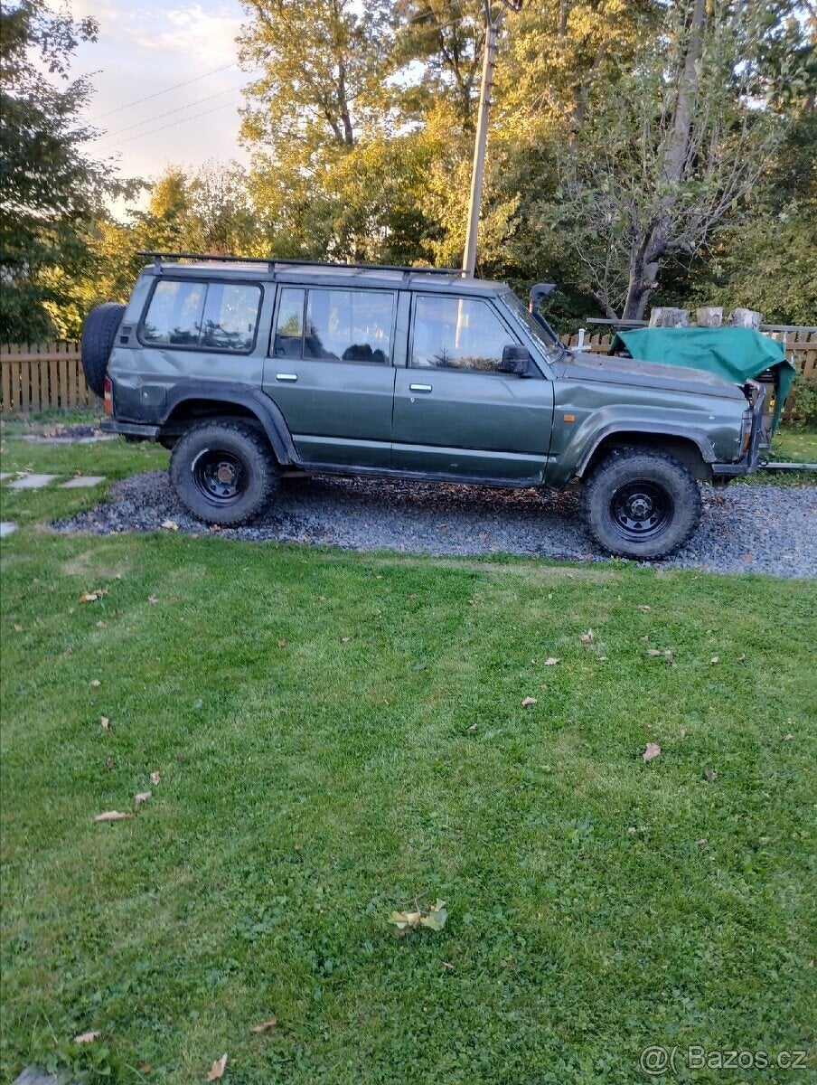 P: Nissan Patrol GR Y60 wagon, 2,8 TD
