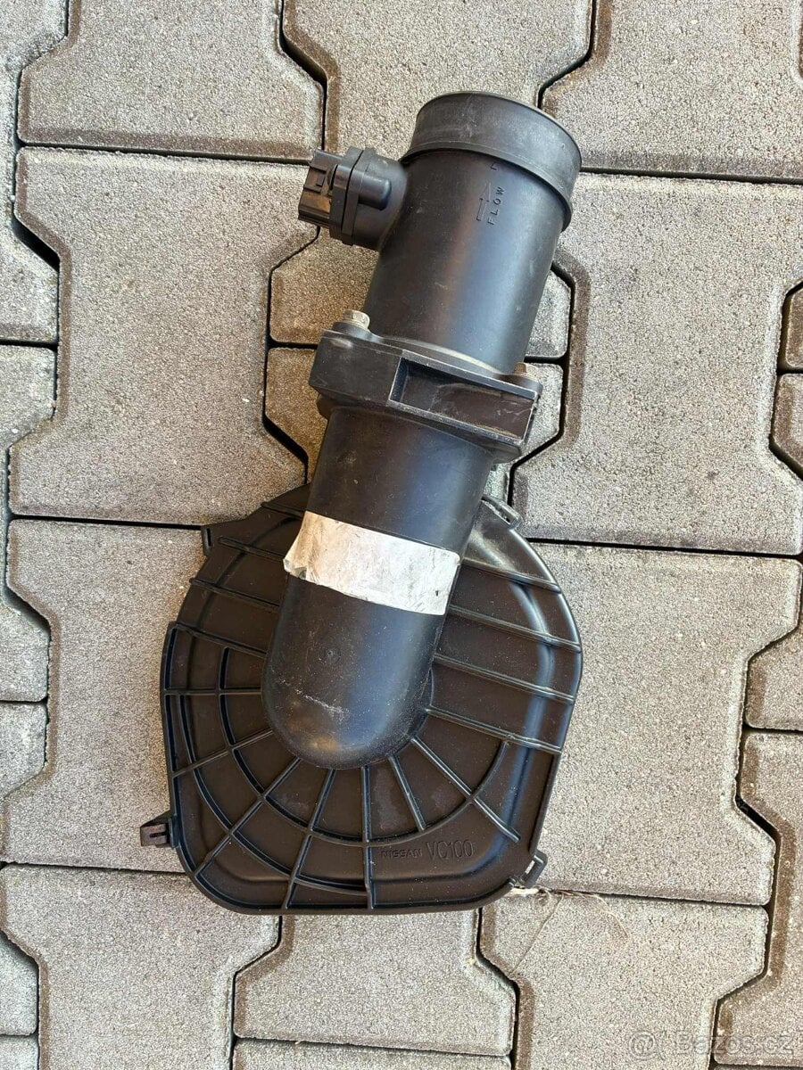 Prodám originál váhu vzduchu Nissan Patrol Y61 116kw