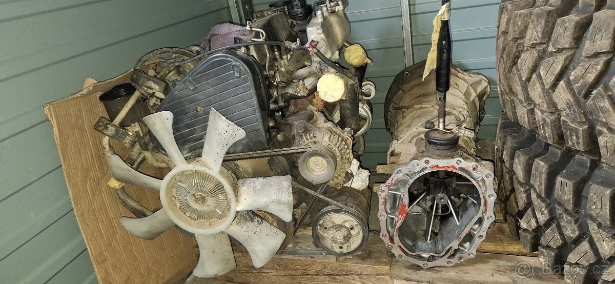 Kompletni motor Nissan Patrol y61 2,8TD mech. čerpadlo