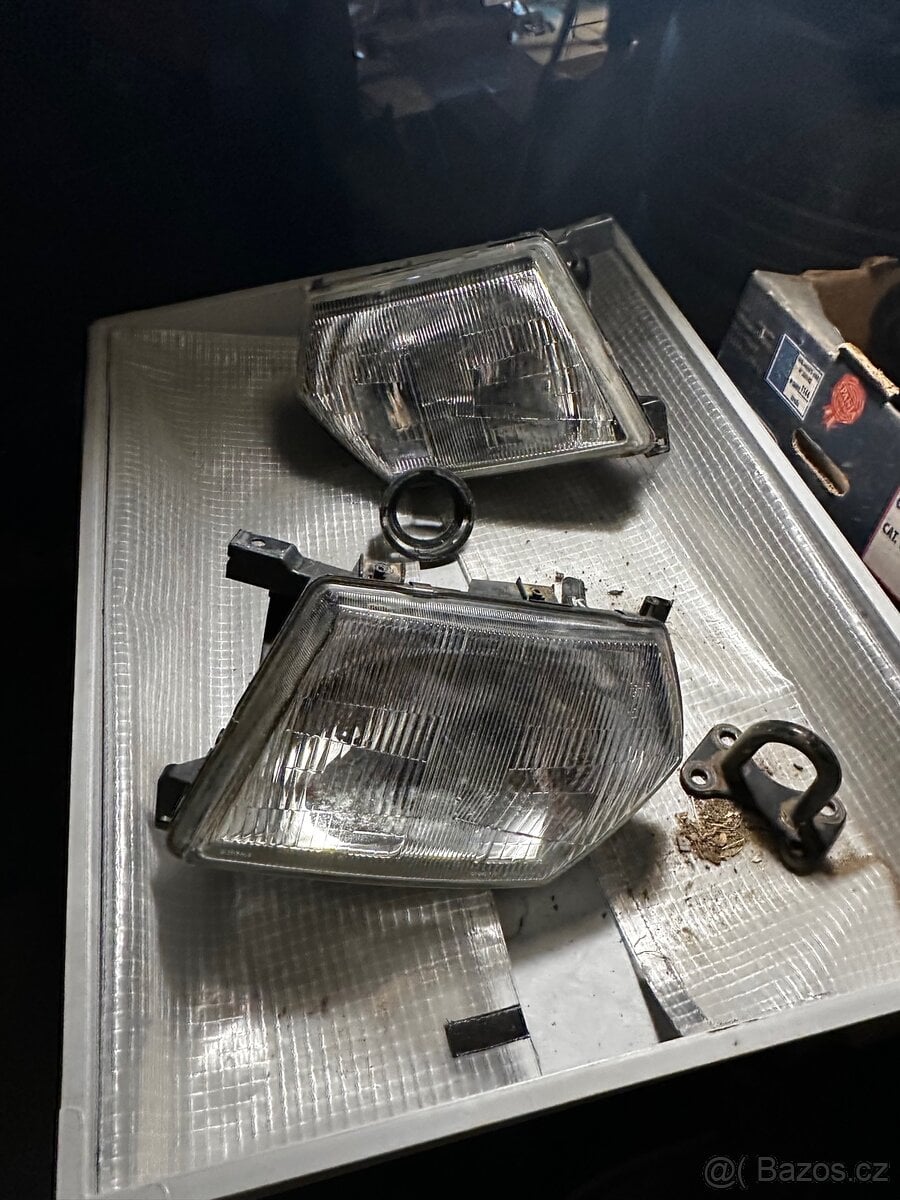 Světla nissan patrol y61