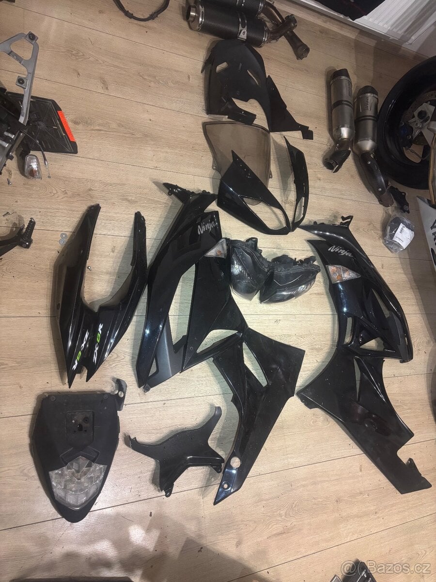 Originalni plasty na Kawasaki Zx6R Ninja 09-12