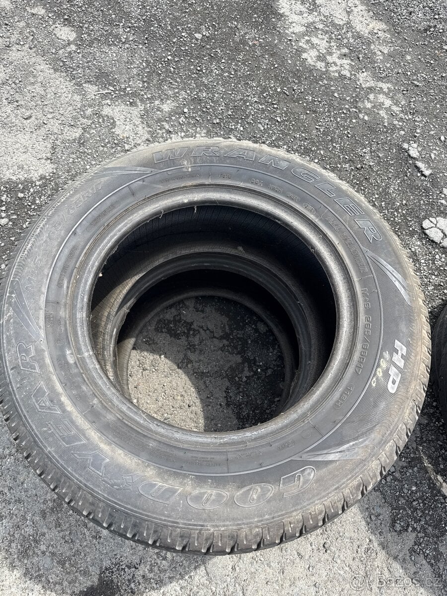 2 ks 265/65R17 112H Goodyear Wrangler