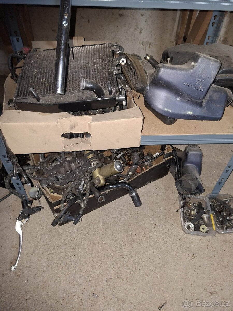 Soubor dílů Kawasaki ZX-9R Ninja