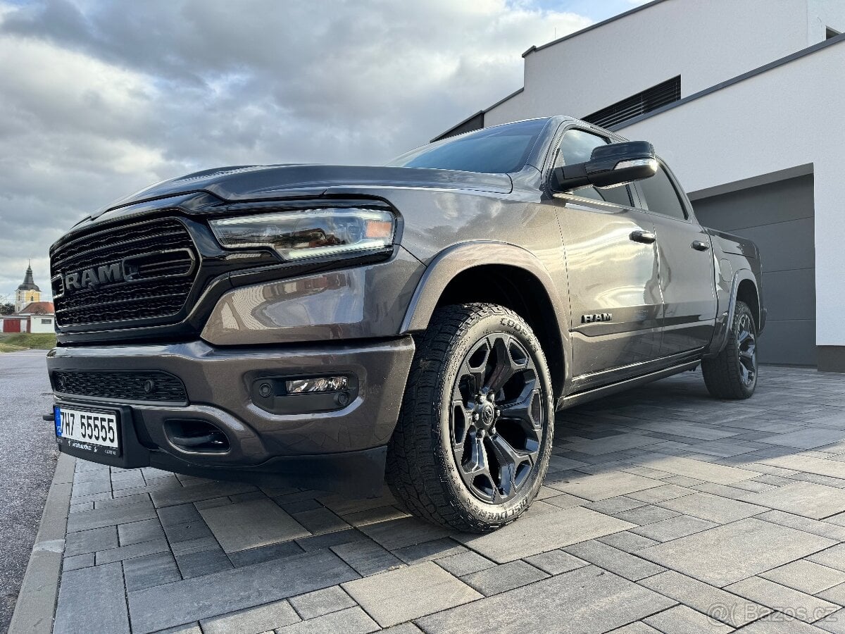 Koupím Dodge Ram 1500 5.7 V8 Hemi Limited