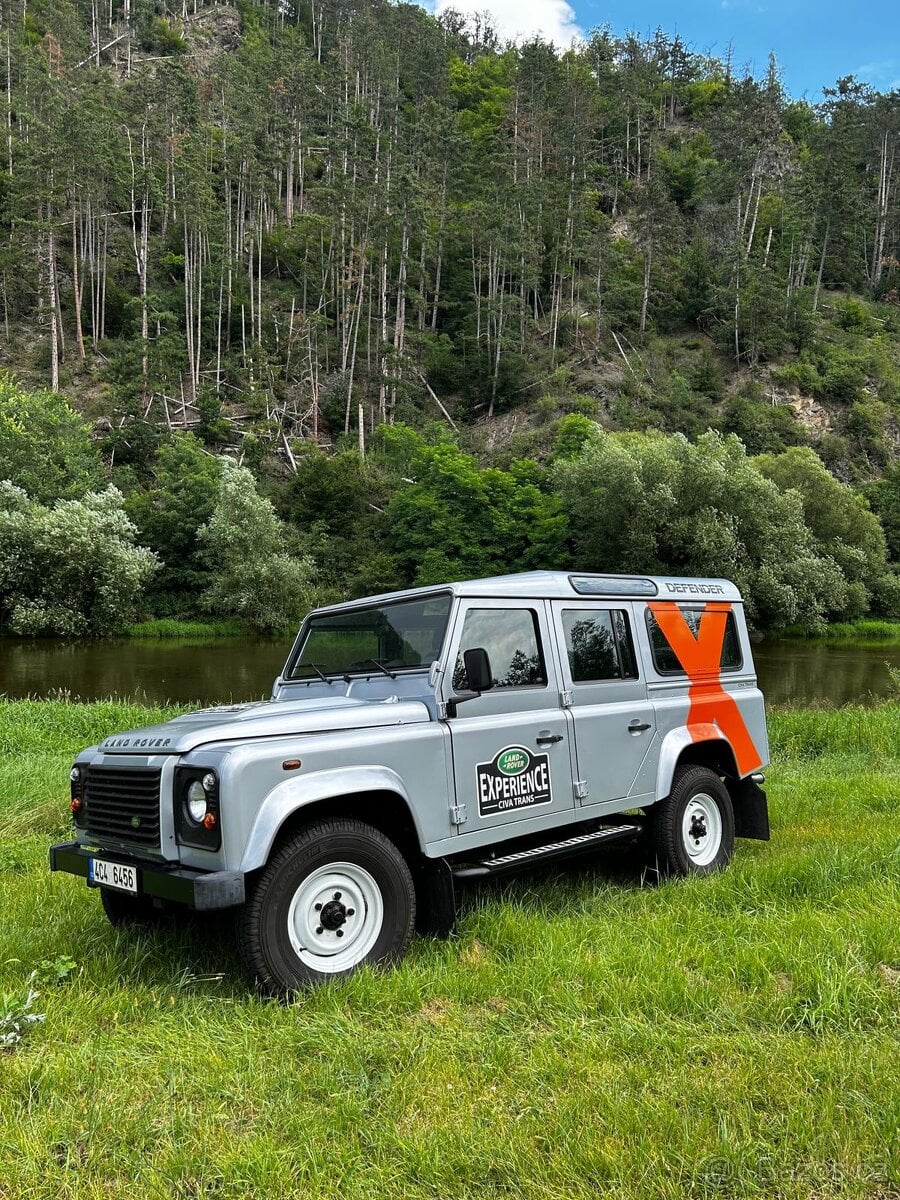 Land Rover Defender 110 s najezdem 3400km
