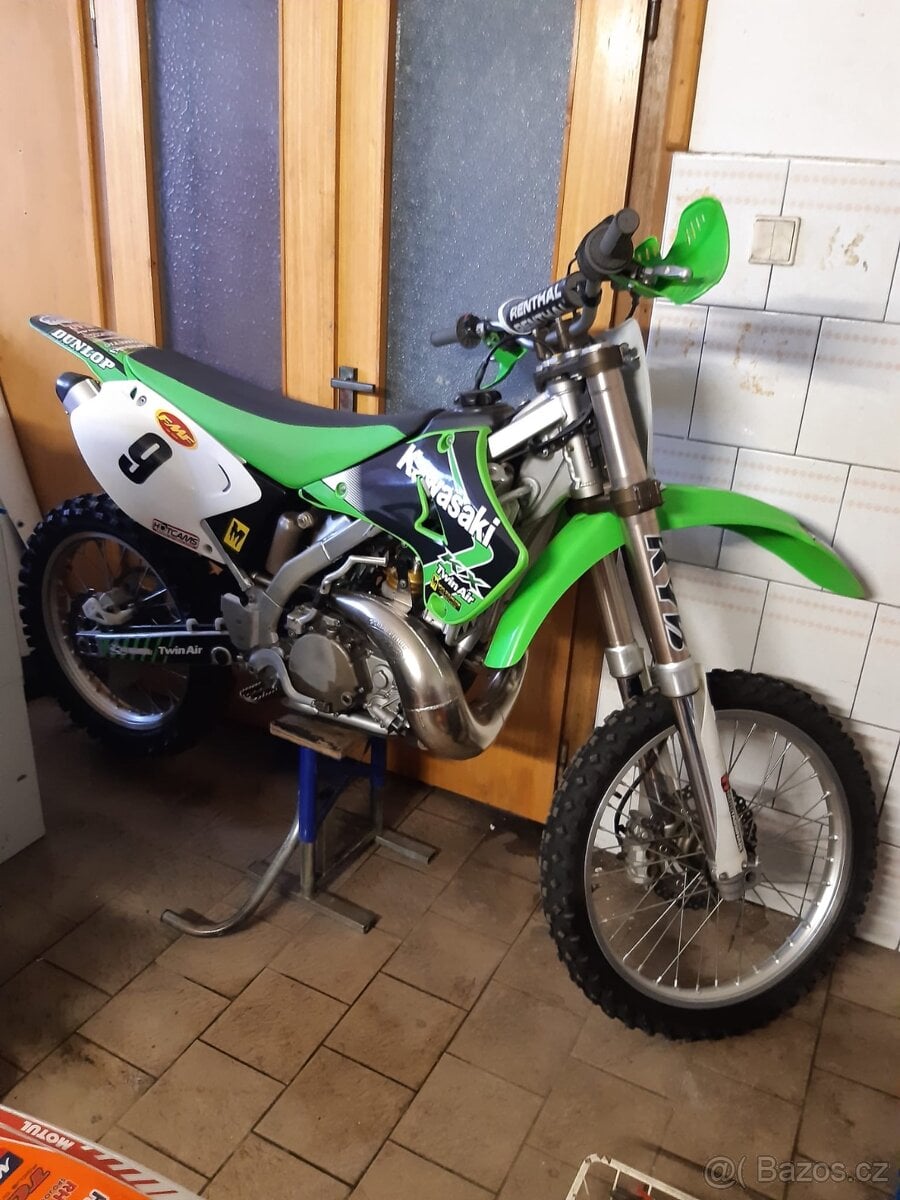 Kawasaki KX 250, od nova najeto 27mth