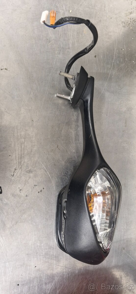 Honda Cbr 1000 rr 2009  zrcátko, plast