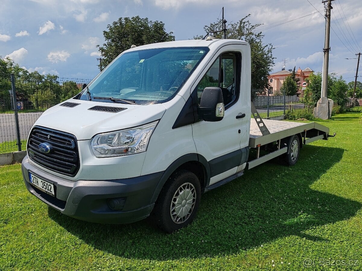 Ford Transit 2.2TDci odtahový speciál odpočet  DPH