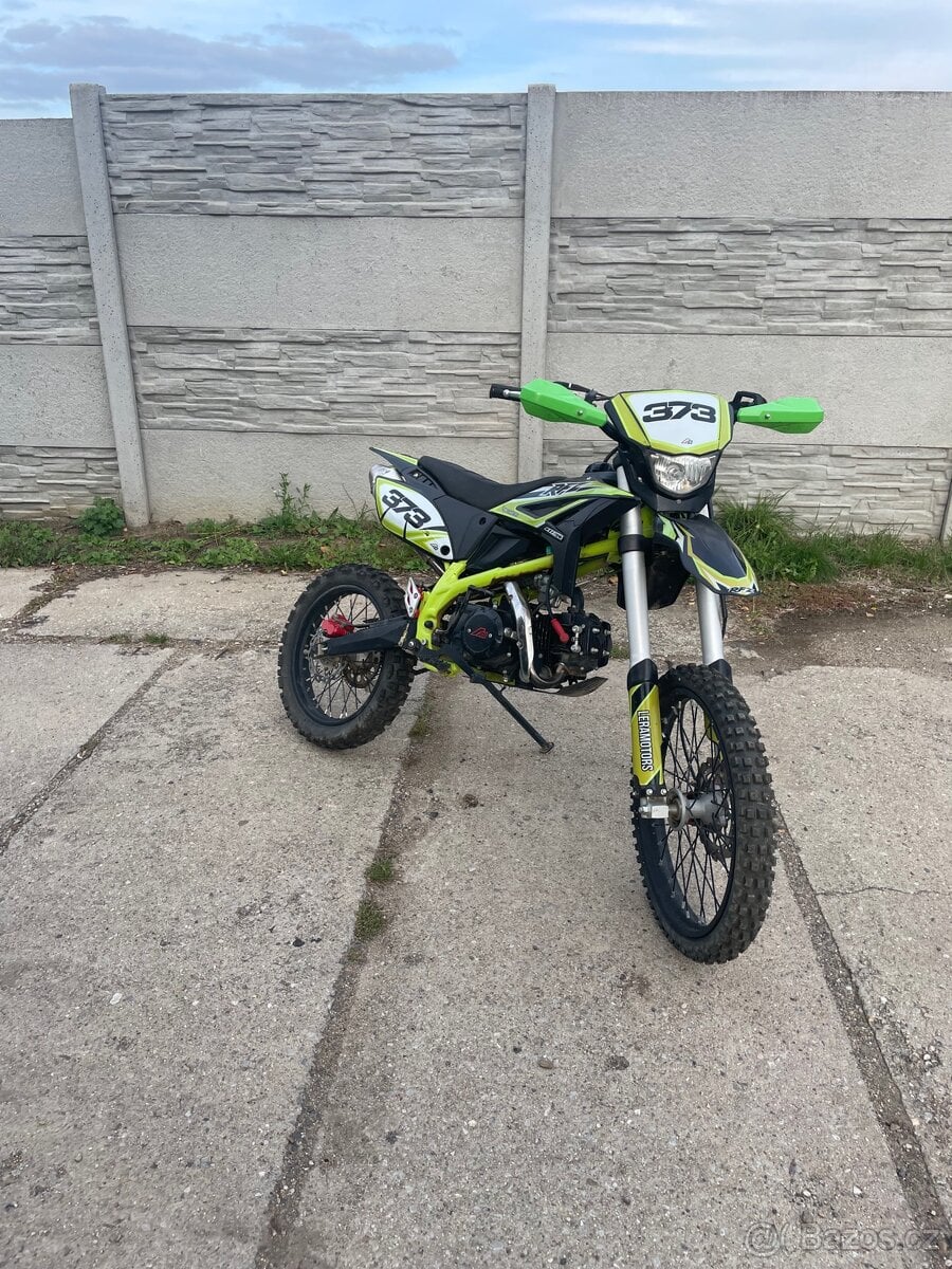 Pitbike leamotors rfz 140