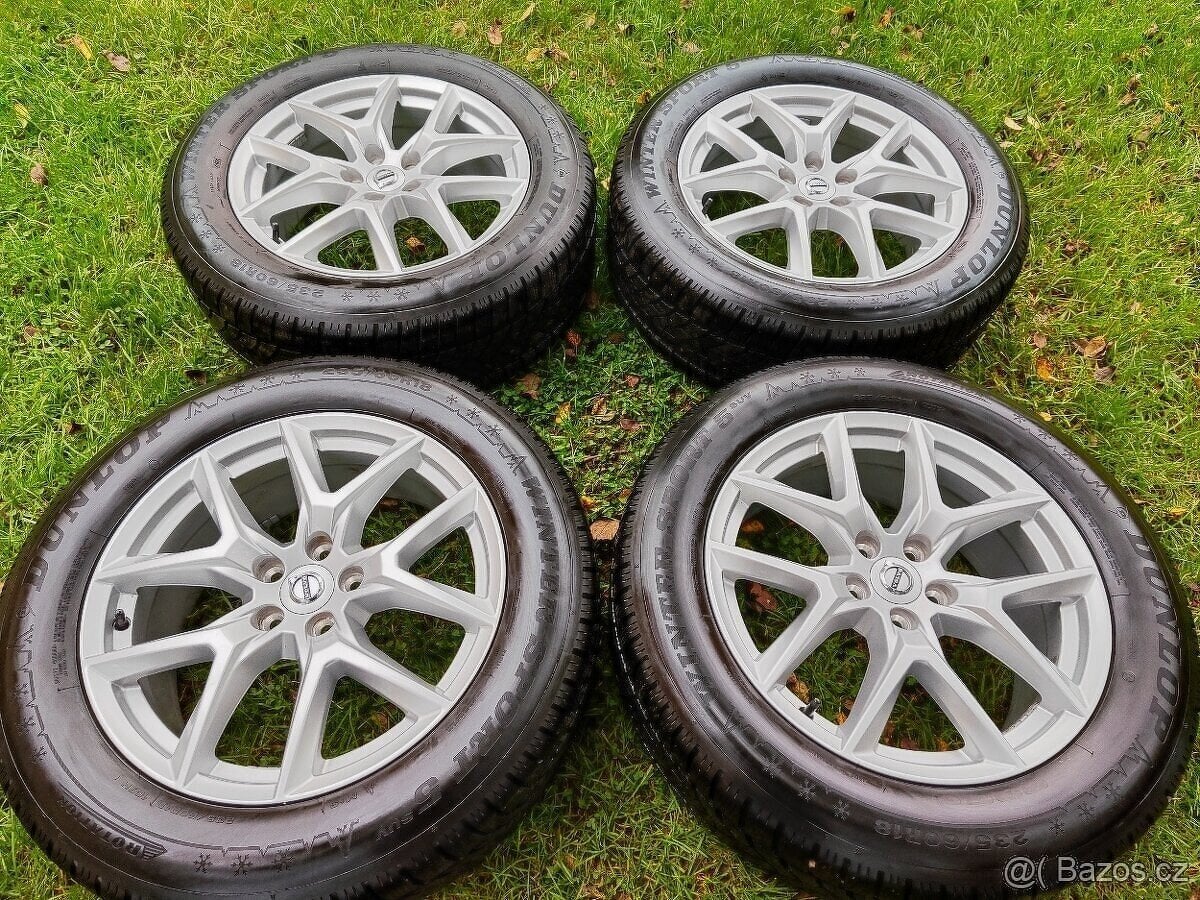 Zimní sada Volvo XC60 r18 5x108 Dunlop 235/60/18  8mm  2021
