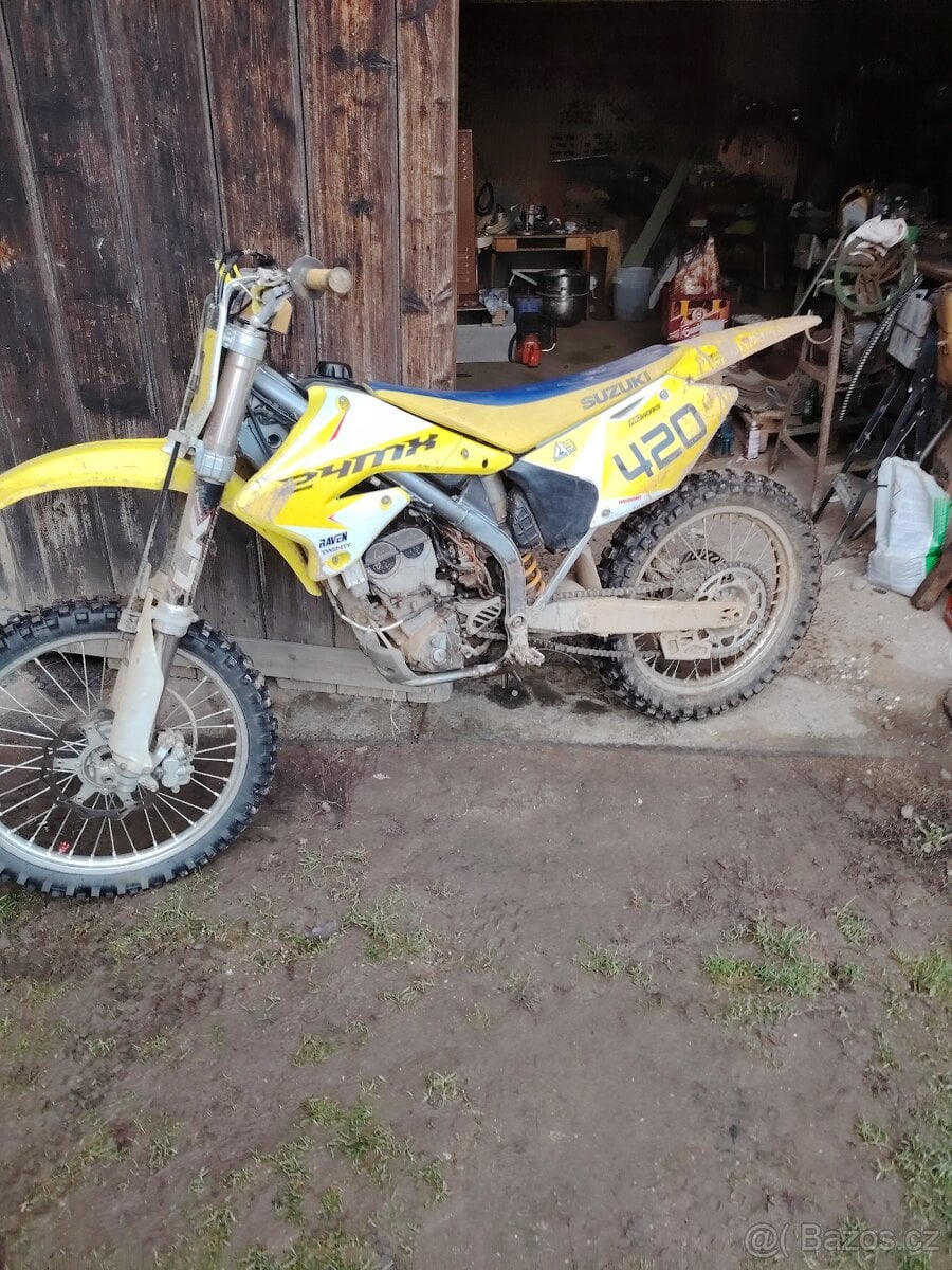 Suzuki RMZ 250 4t