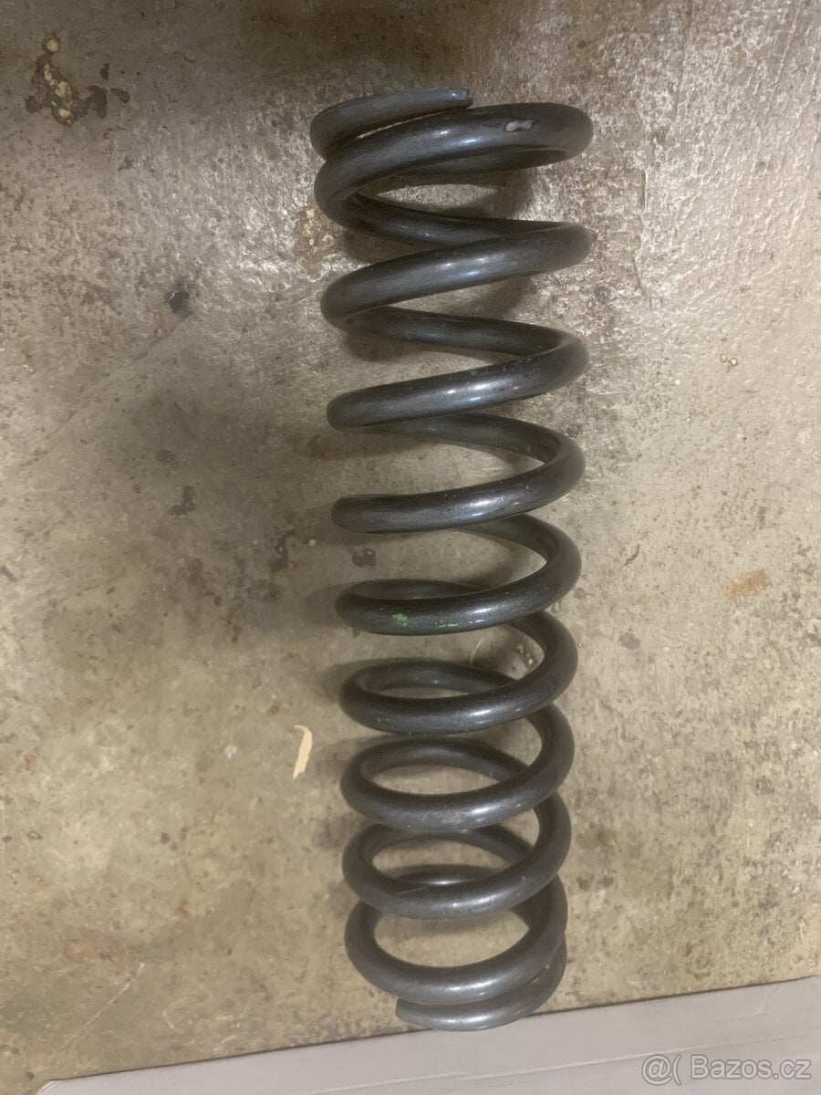 Prodám pružinu z kawasaki KX 85 rok 2005