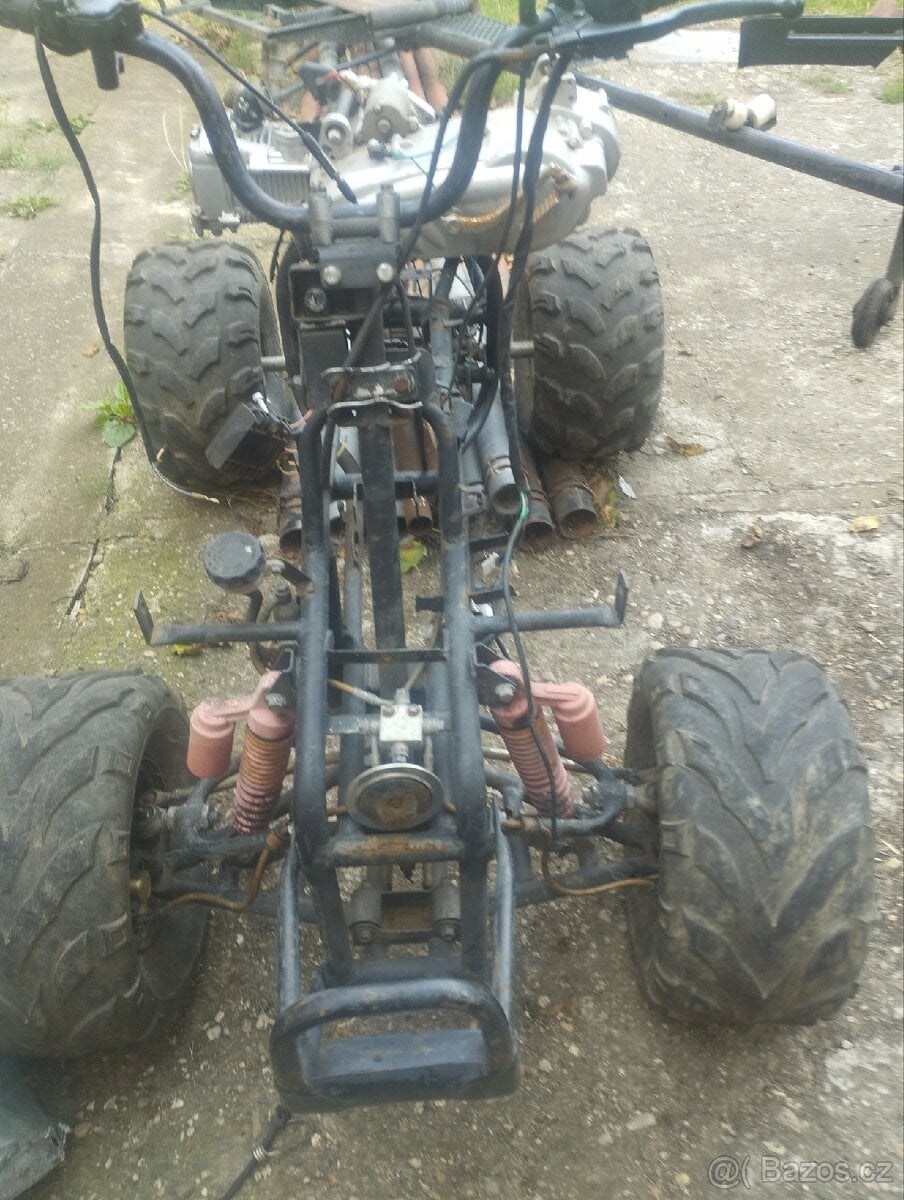 Prodám čtyřkolku