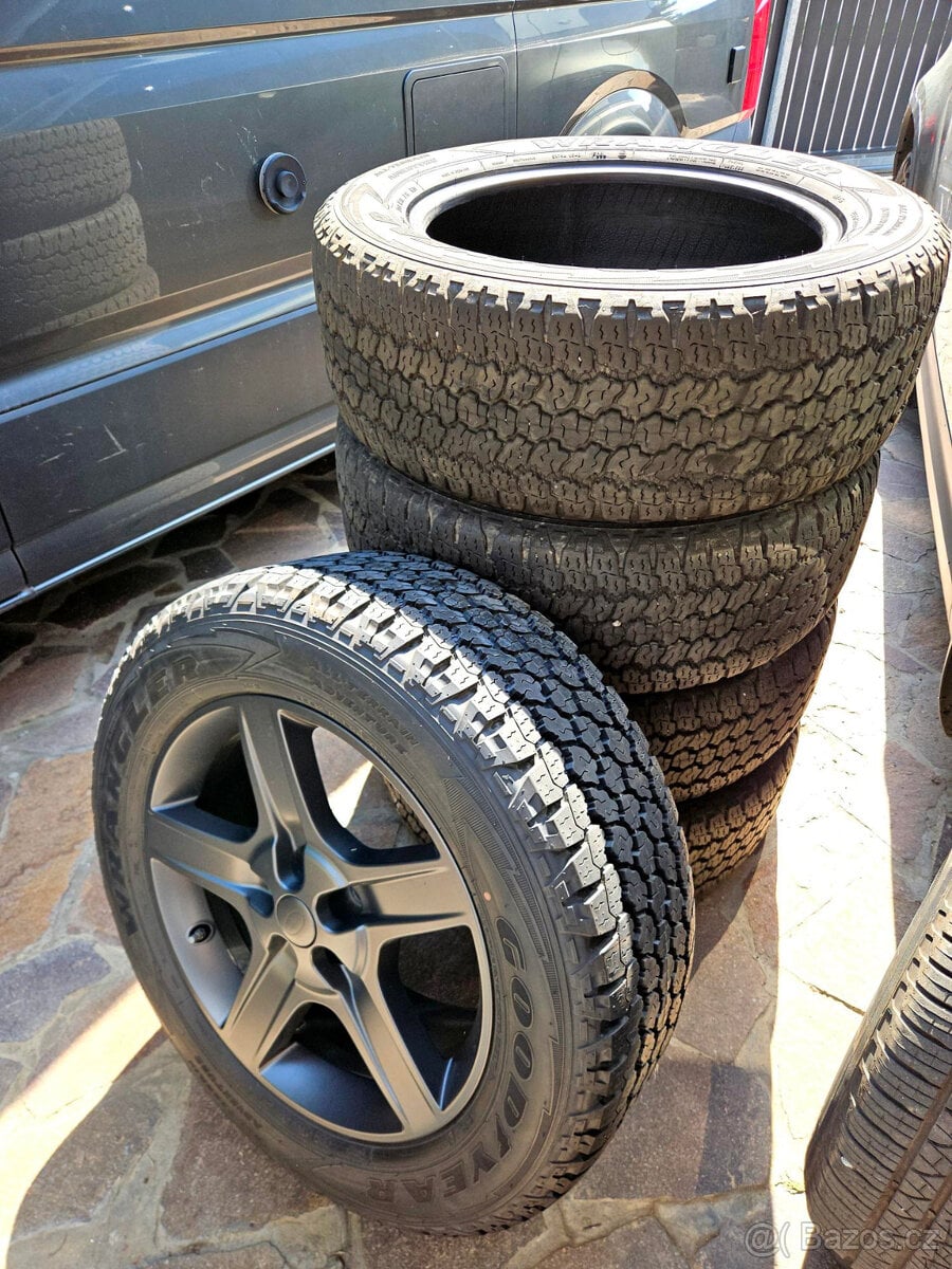 Goodyear Wrangler A/T Adventure 255/60 R20 - 5ks
