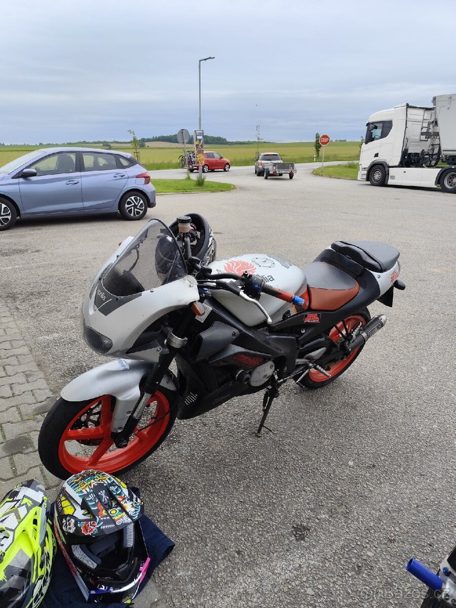 Aprilia rs125 tuono