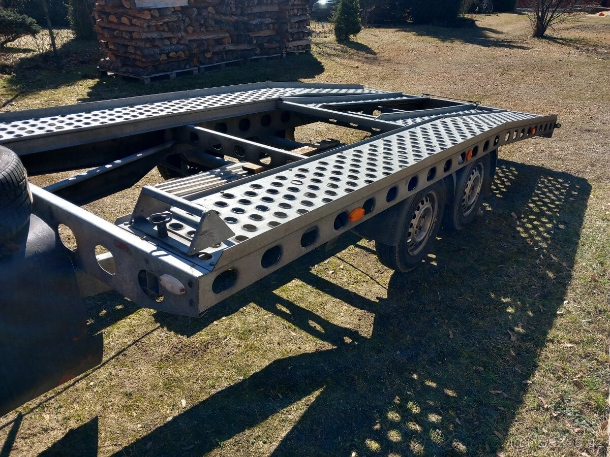 Vapp pav1. Rv. 2014  2460kg