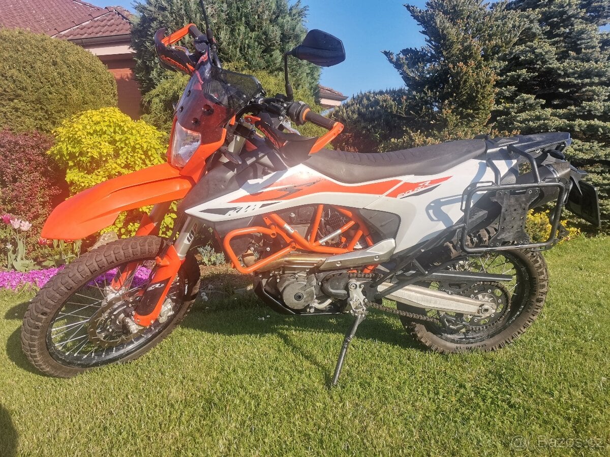 KTM 690 enduro R