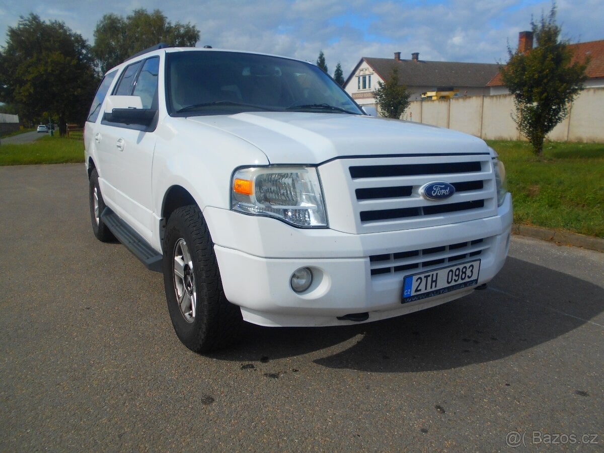 Ford T1 Expedition – rok 2011, STK do 04/2026