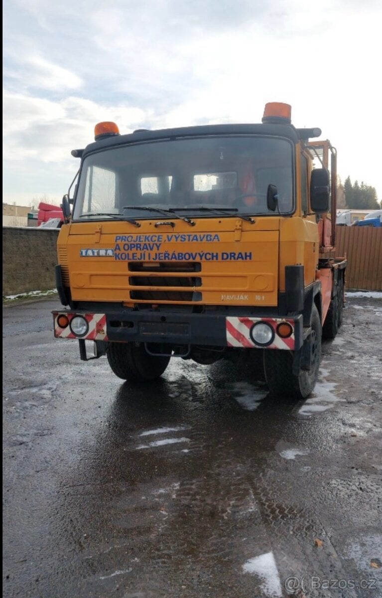 Tatra AV 14 - jeřáb