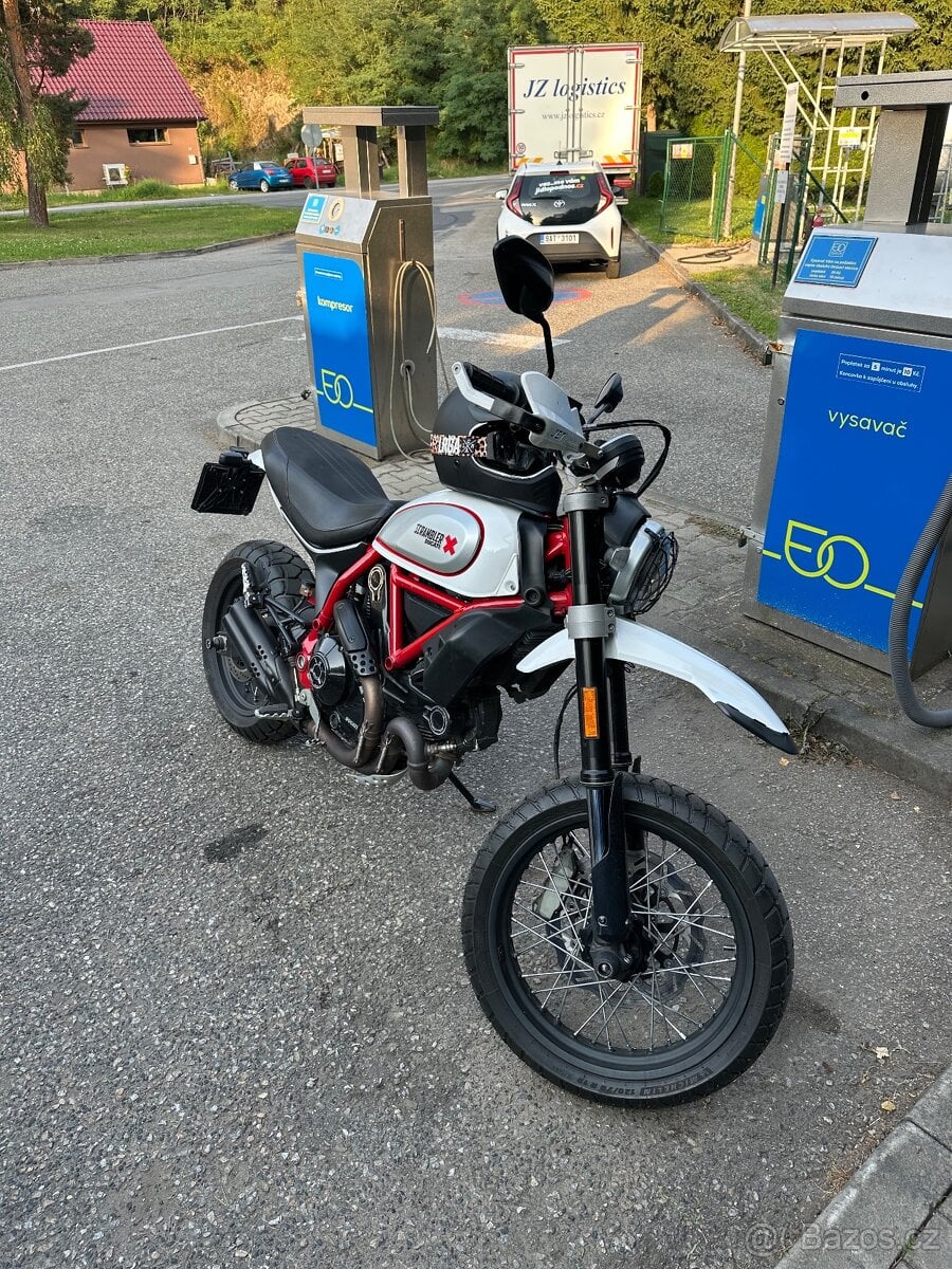 Ducati Scrambler Desert Sled (2019)