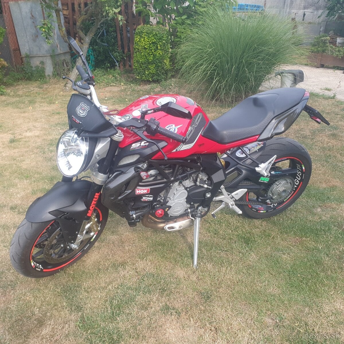 Mv agusta brutale 800 predam