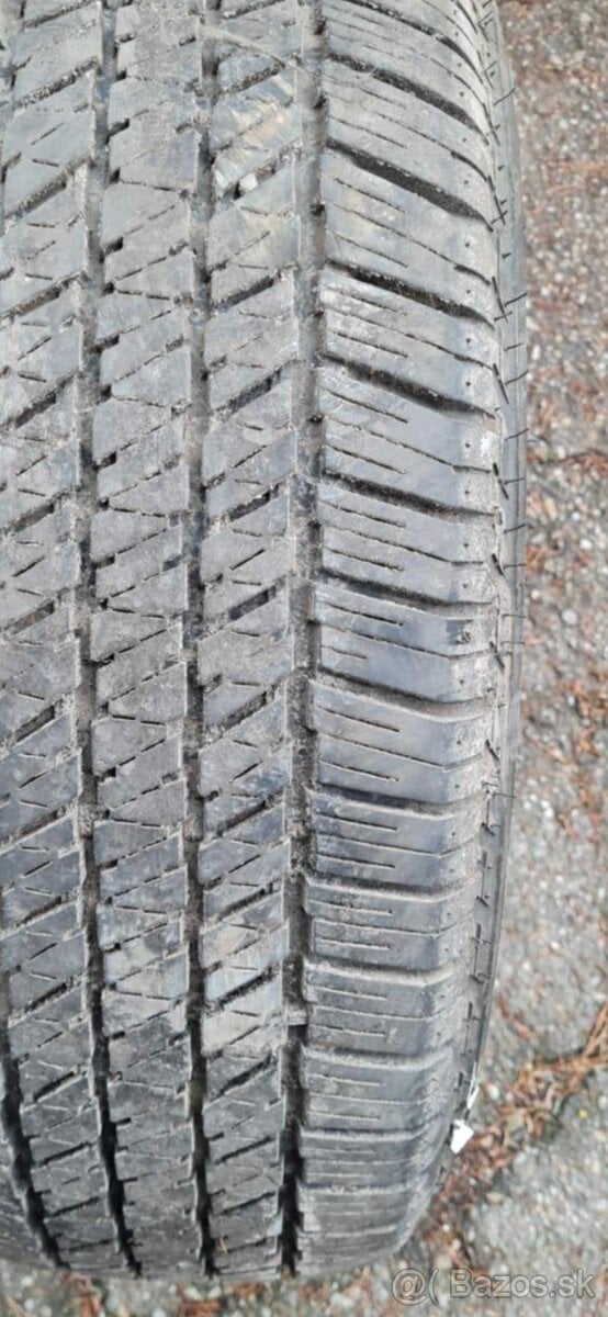 Pneumatiky na Toyota Hilux