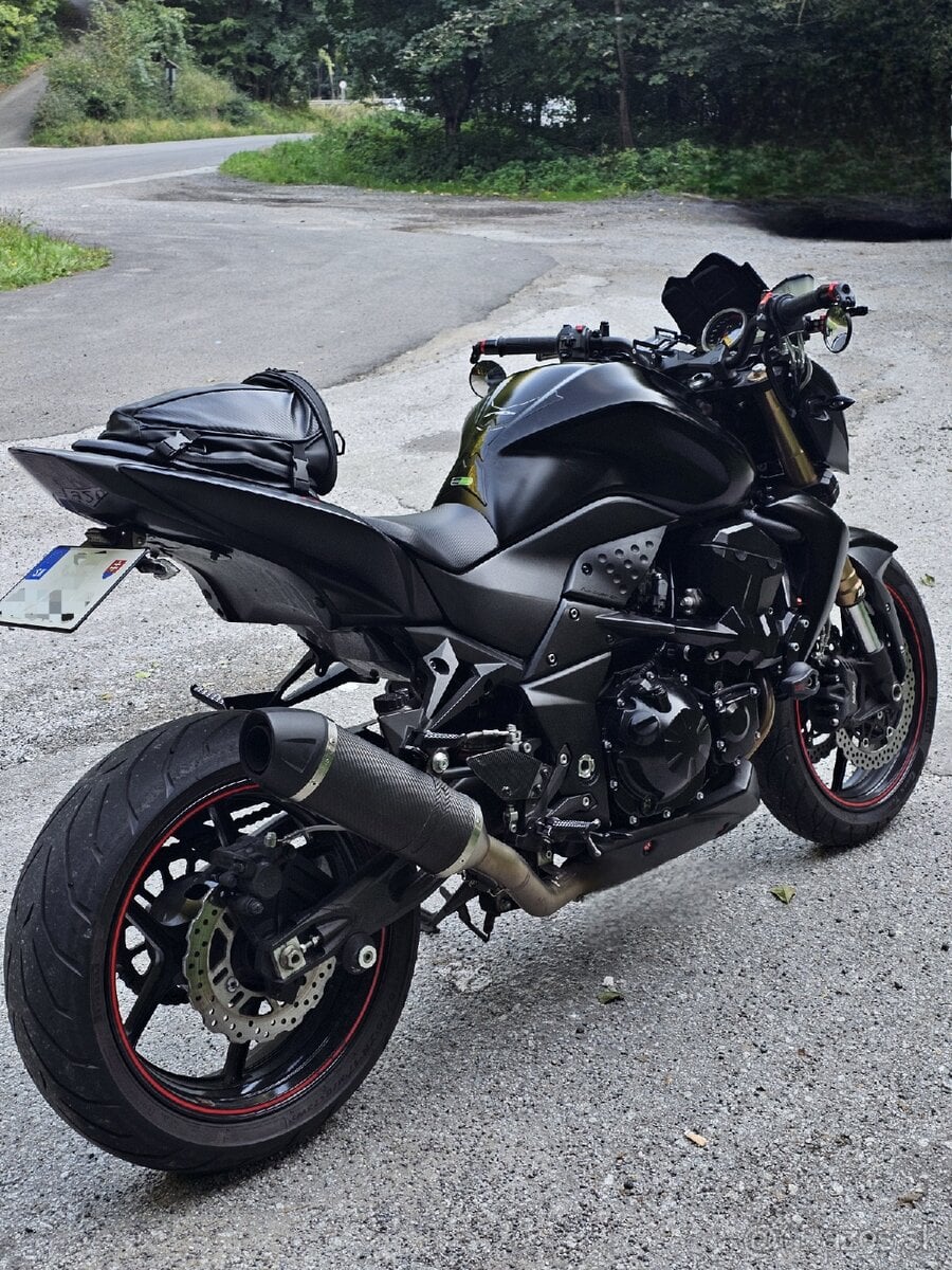 Kawasaki Z750R 2013