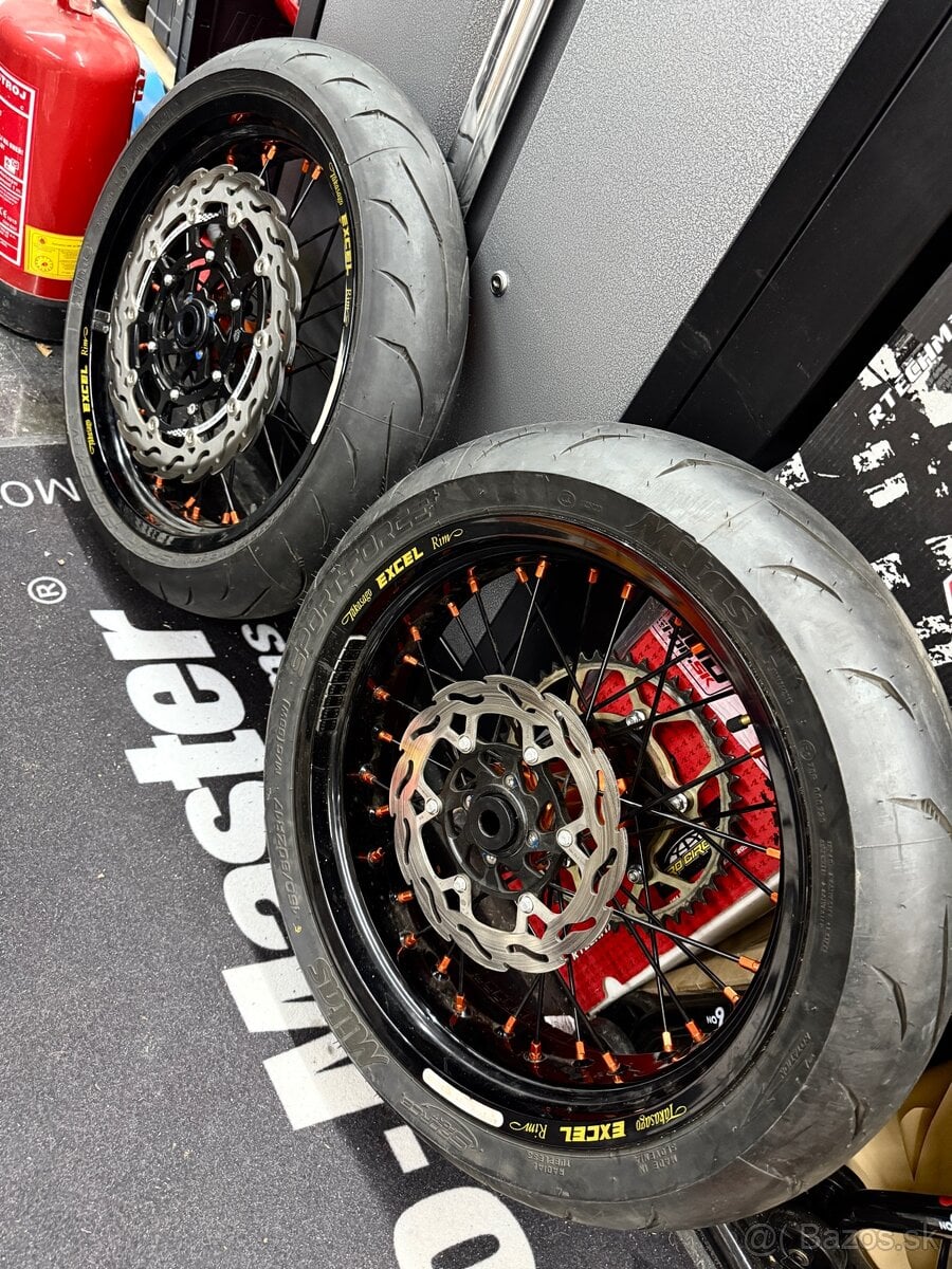 Zánovné Supermoto kolesá KTM