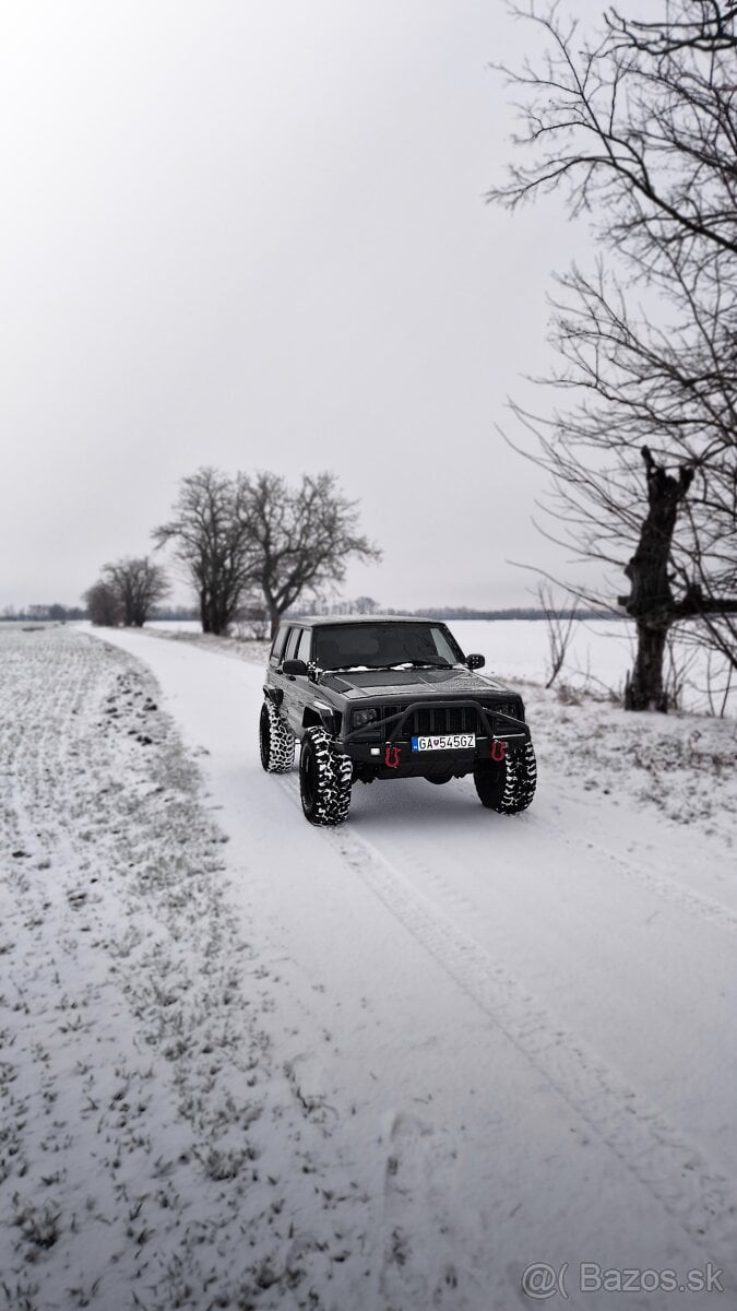 Jeep Cherokee XJ 4.0 2001 Sport / Na predaj