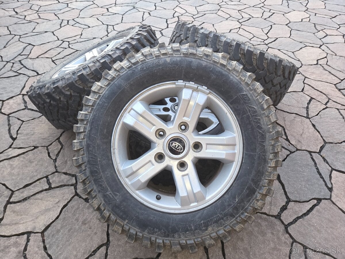 Komplety kia sorento 235/70 r16
