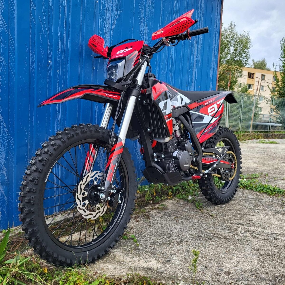 ENDURO 300cc ASIX XT97 vodník 21/18