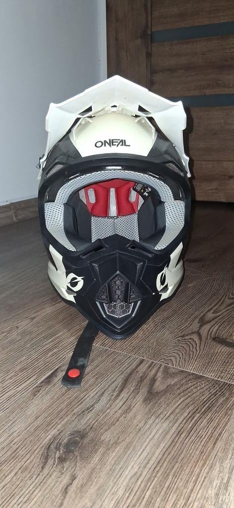 Enduro prilba + enduro chránič