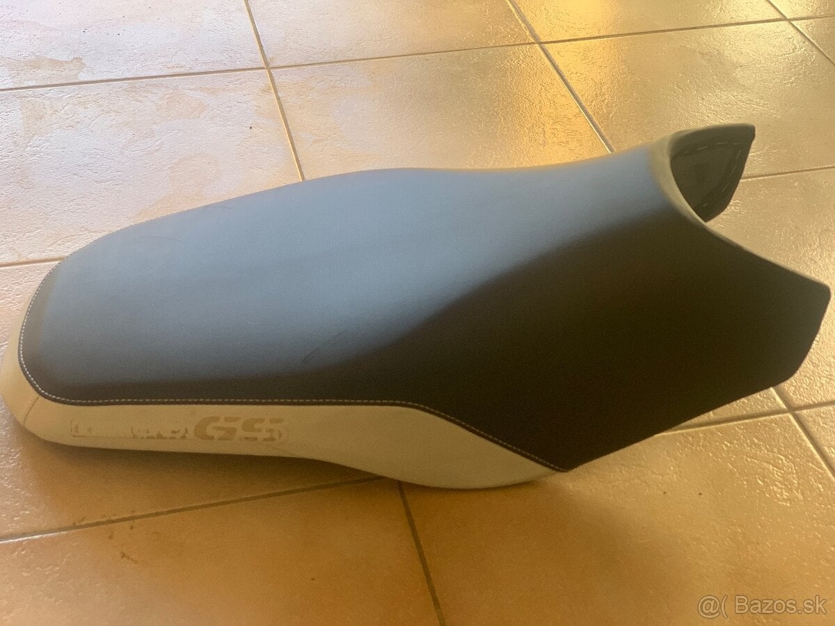 Jednodielne sedadlo BMW rallye