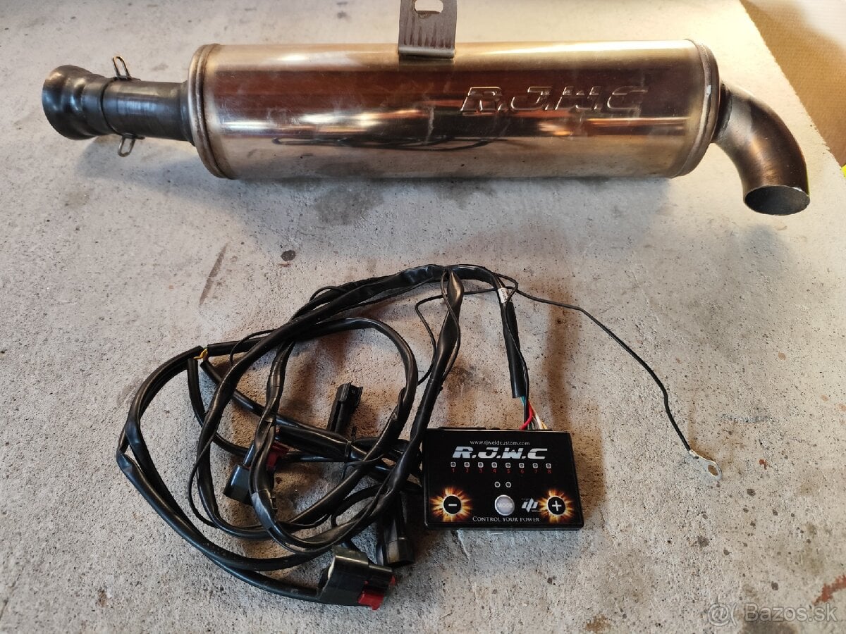 Ladený výfuk R.J.W.C, jednotka na zvýšenie výkonu R.J.W.C