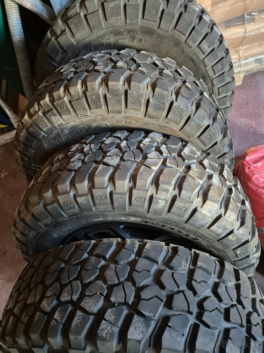 Pneumatiky na Jeep Wrangler 255/75 R17 M+S