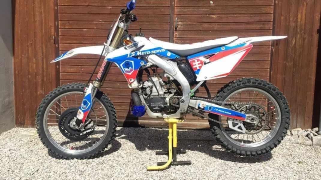 YZ 300 AF ATHENA