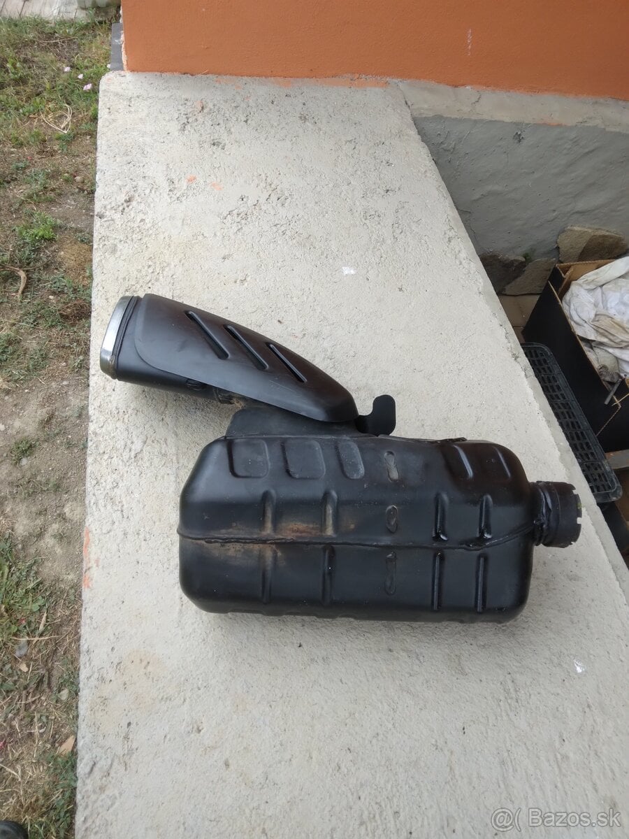 Vyfuk  suzuki gsxr750 k6-7