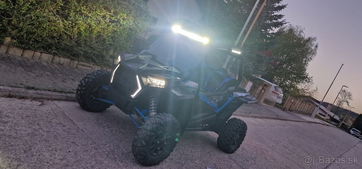 Polaris RZR 1000 - 2022