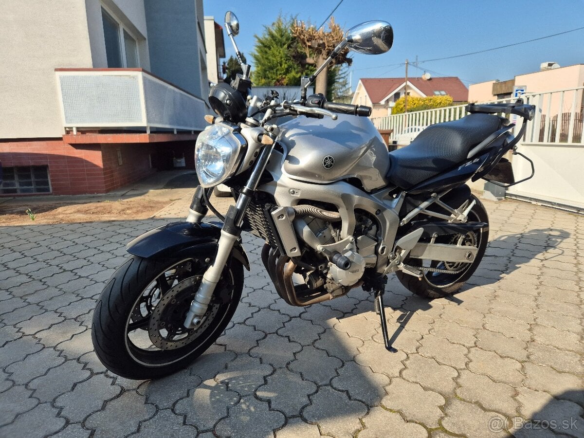 Yamaha FZ6 Fazer – 29k km – kufor a cestovné tašky GIVI