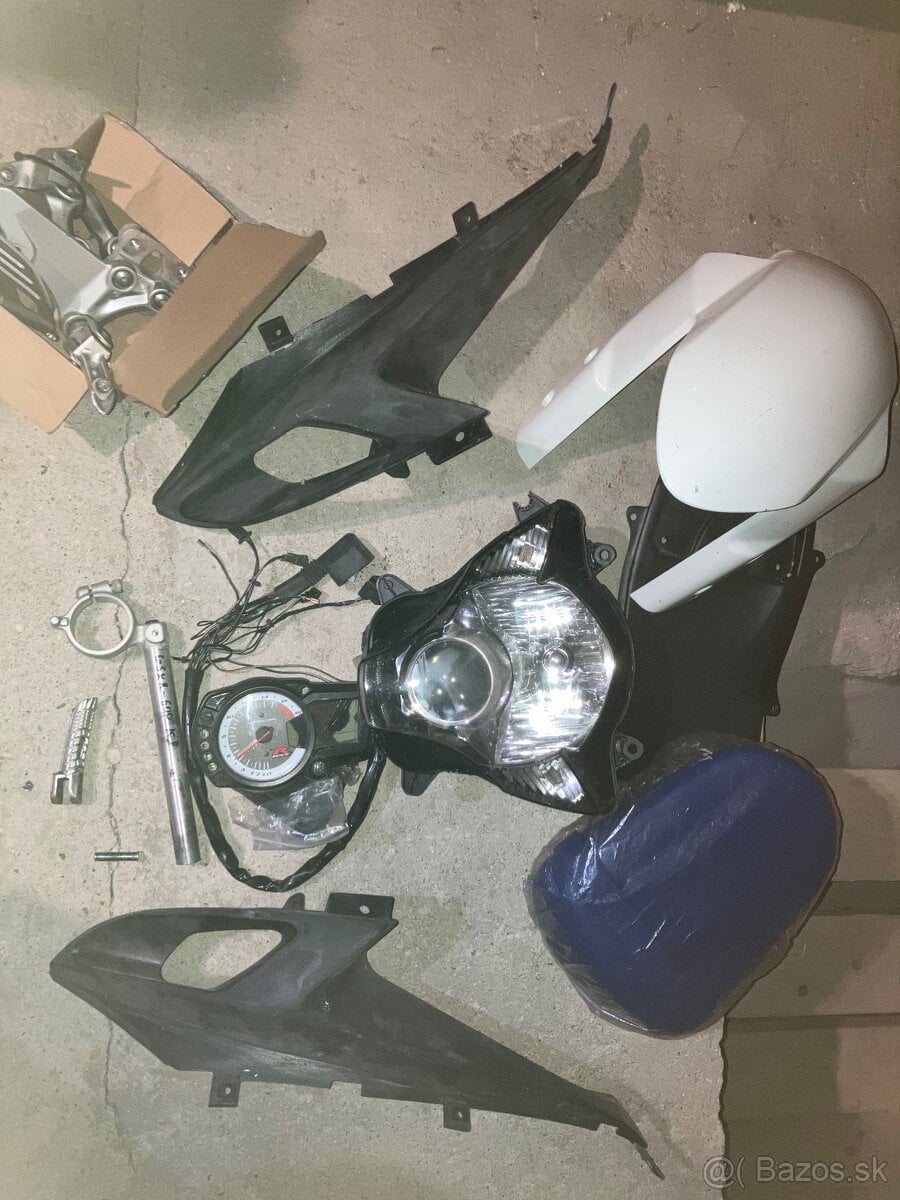 Suzuki GSXR 600 - 750 k6-7 diely