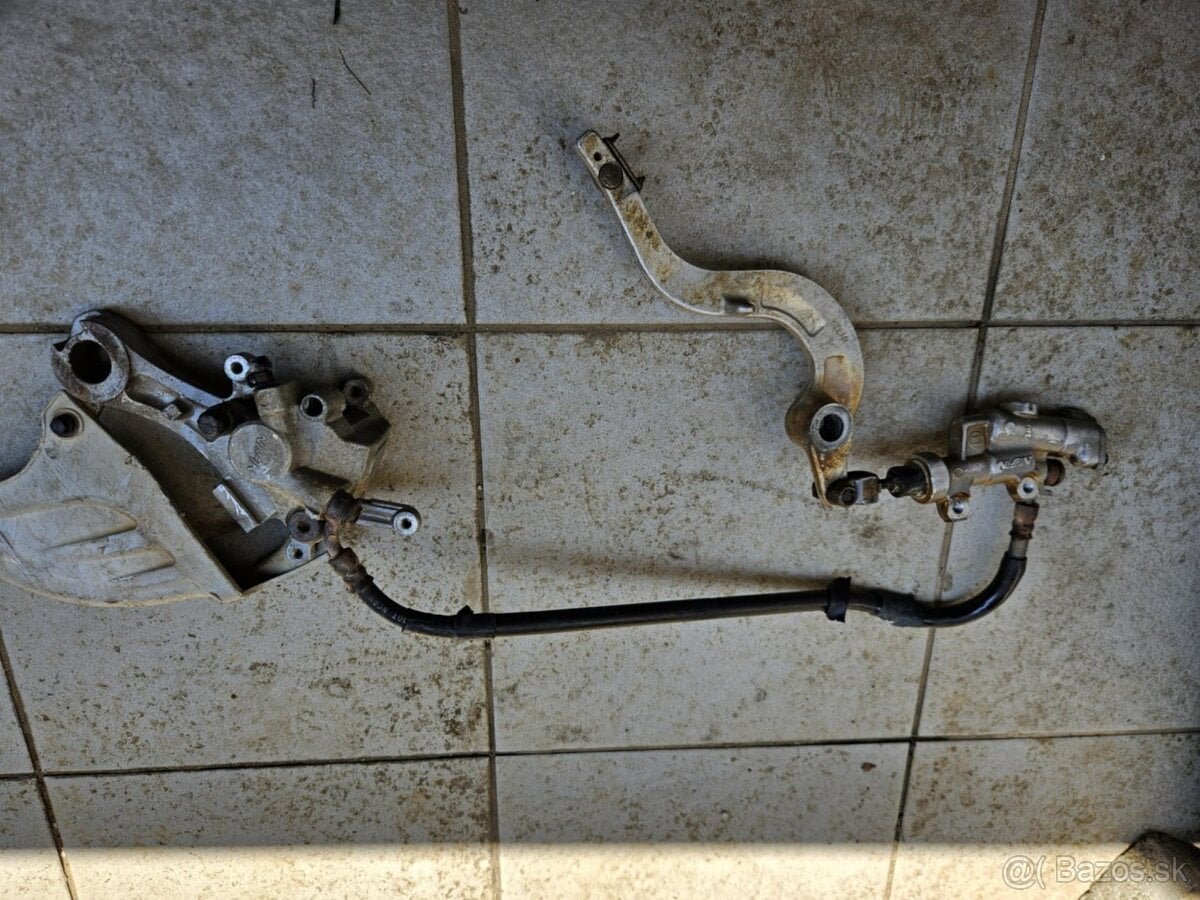 yamaha yz250f 2007 zadna brzda