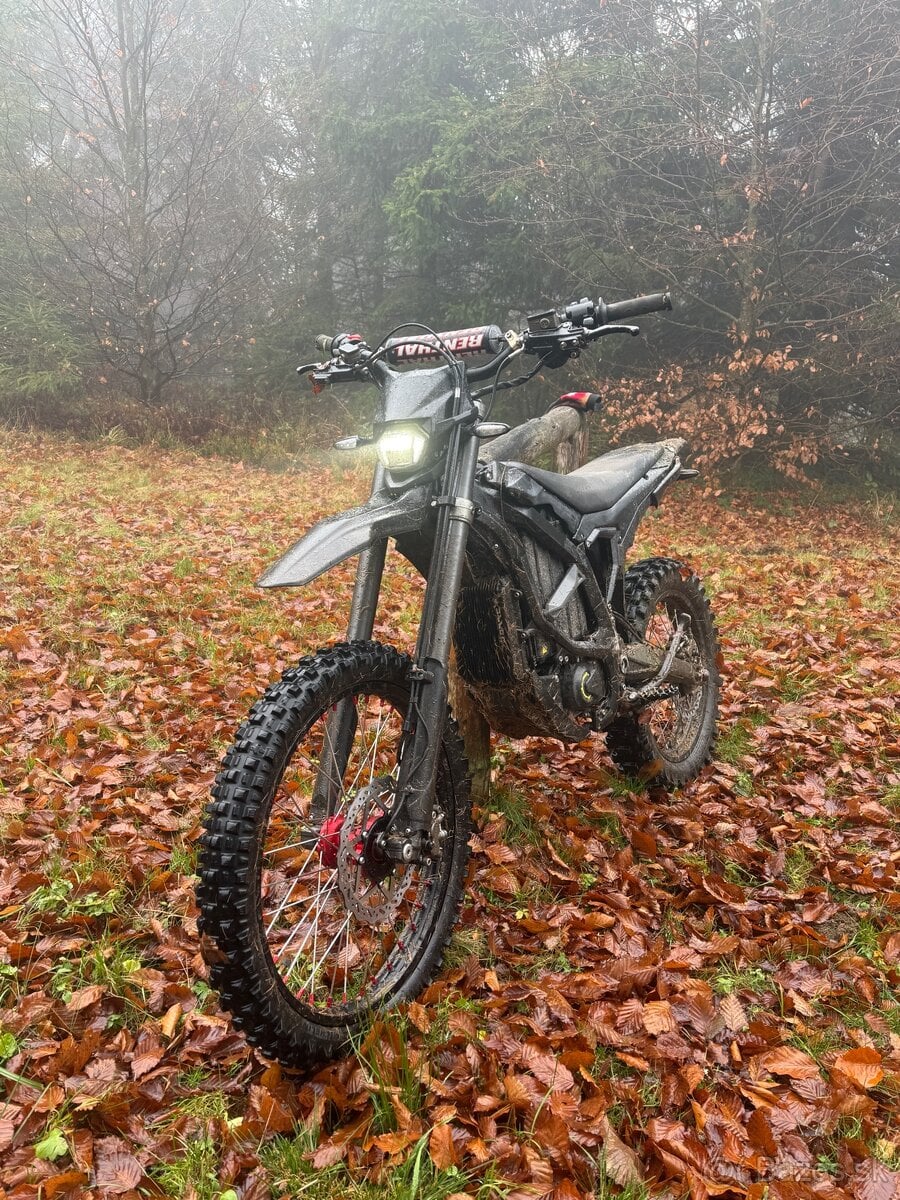 Surron ultra bee 2023