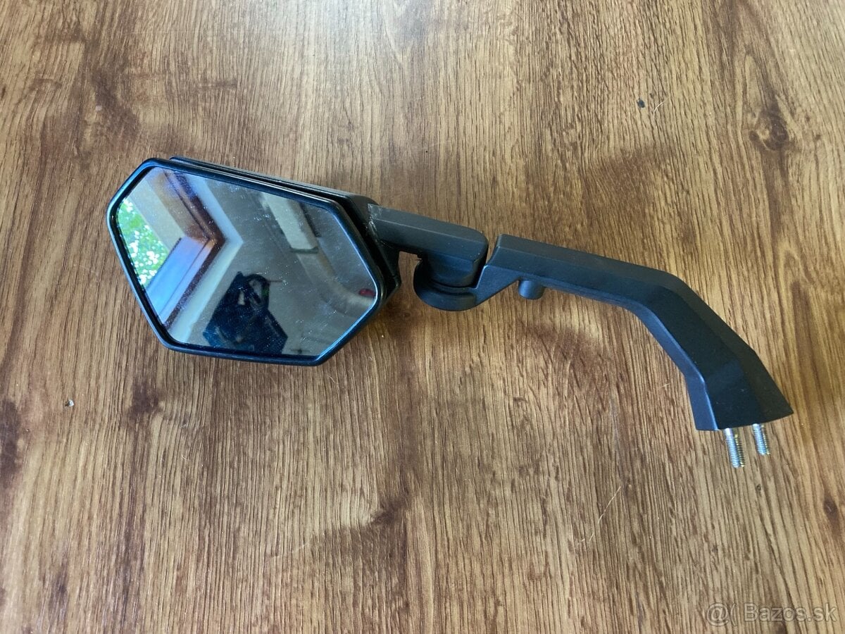 Smerovka Kawasaki Z 650 Ninja a plexi Honda VFR 1200