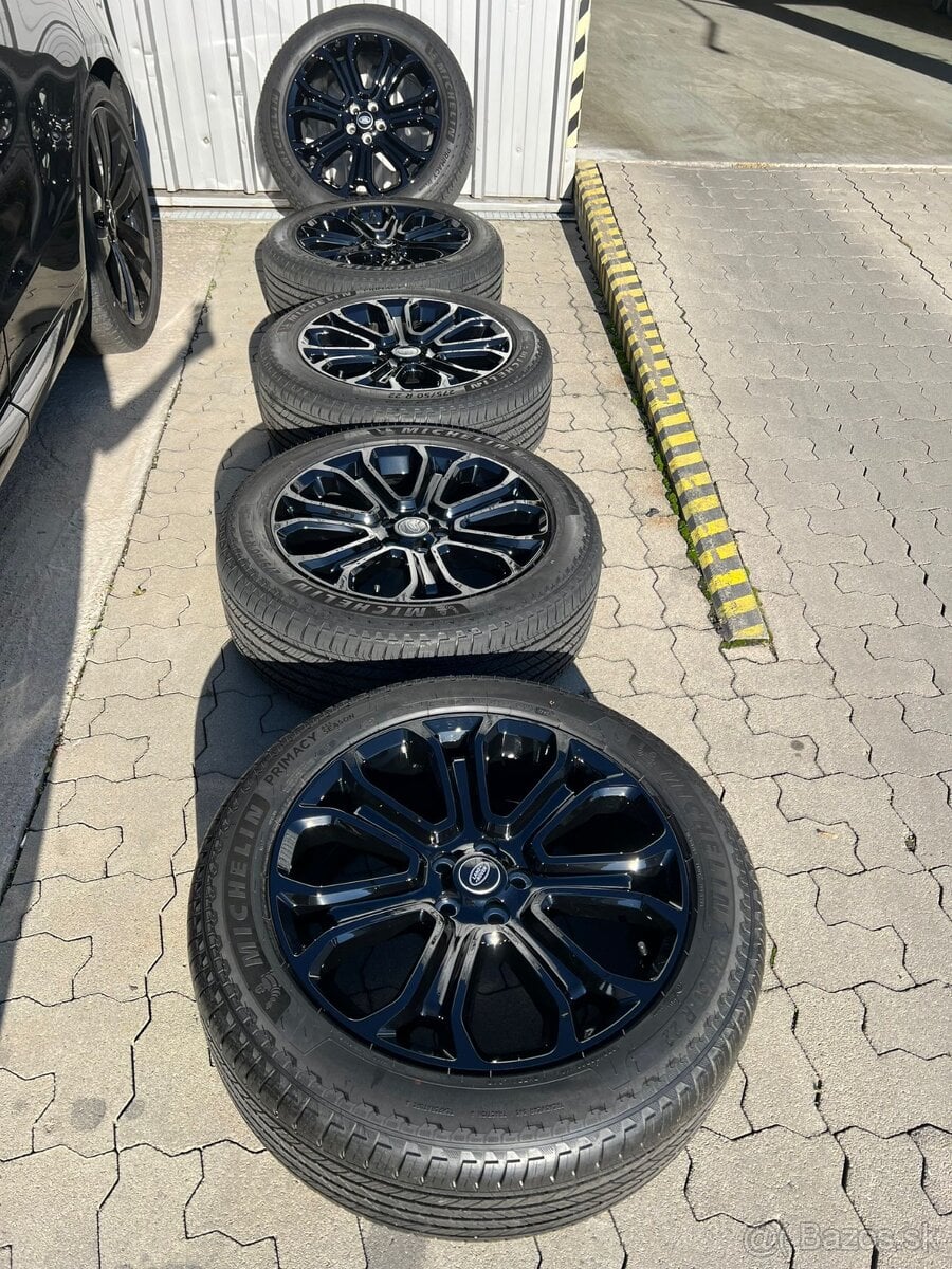 Predam original kolesa na Land Rover Defender OCTA