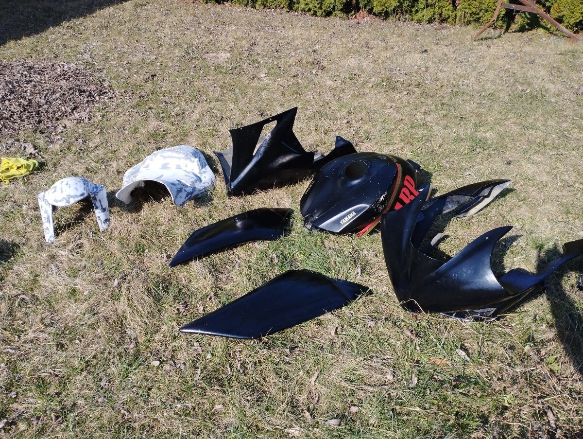 Kapoty lamináty Yamaha R1 2008