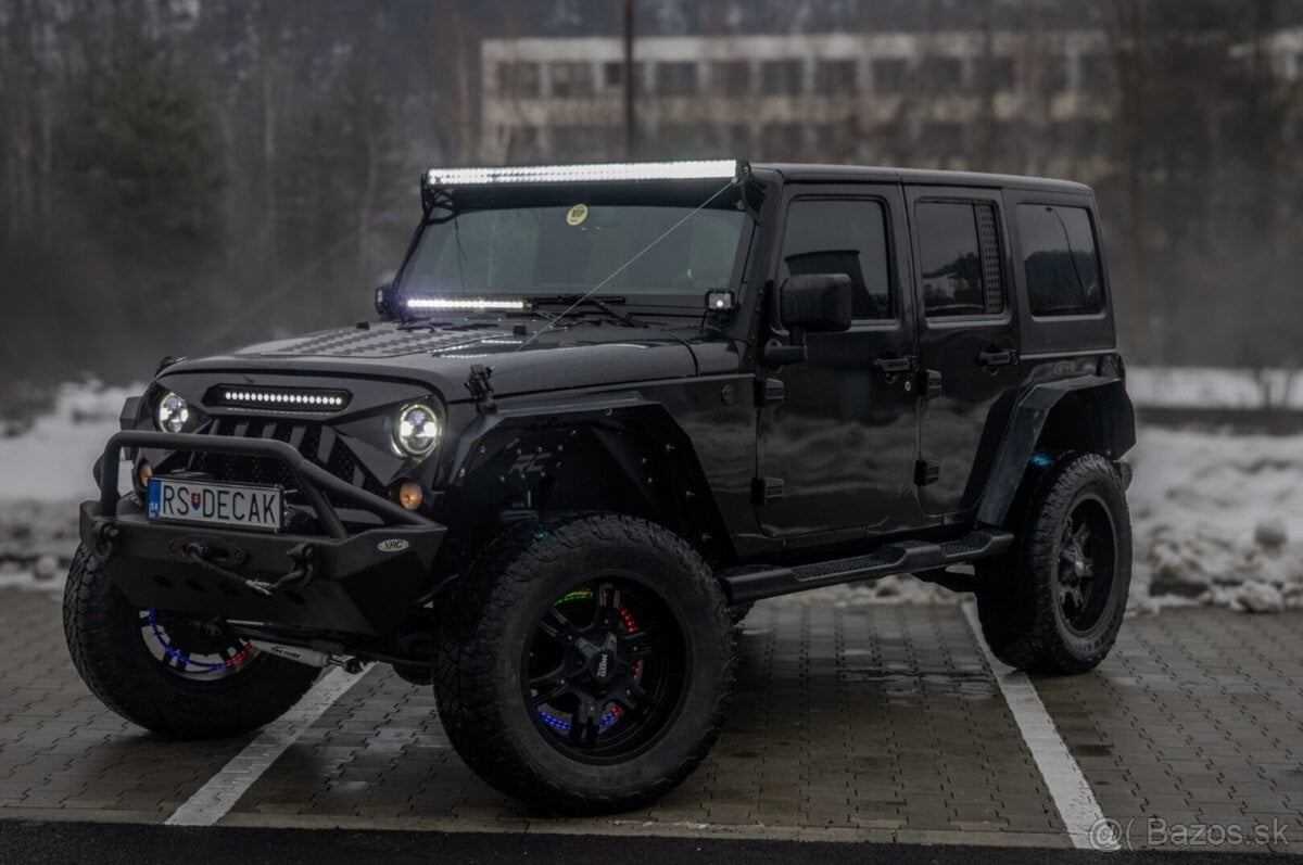 Jeep Wrangler Unlimited JK 3.6 V6 USA dovoz, 4x4, 4‑dverový