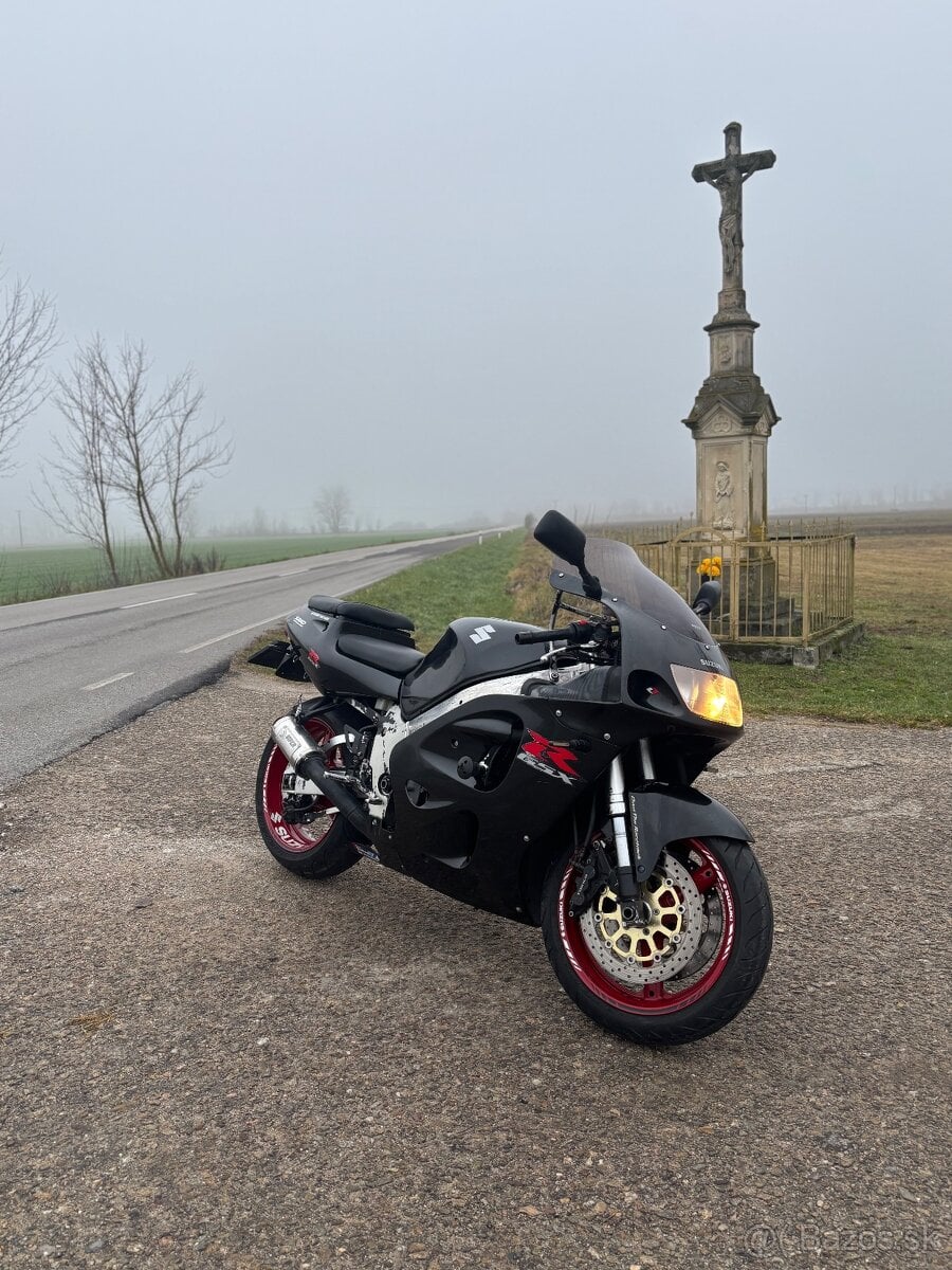 Suzuki gsxr 750 srad A2