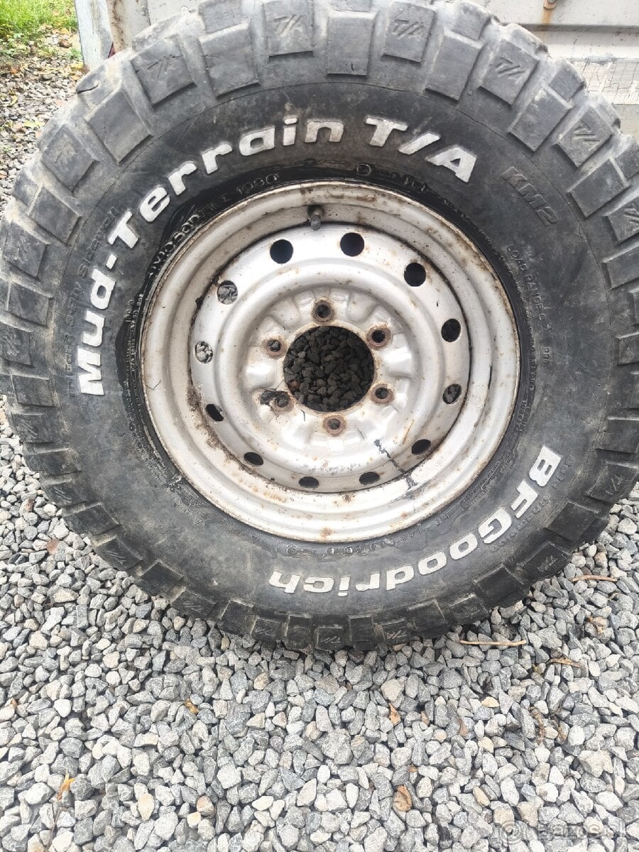 31x10.5 R15 rezerva 6x139.7