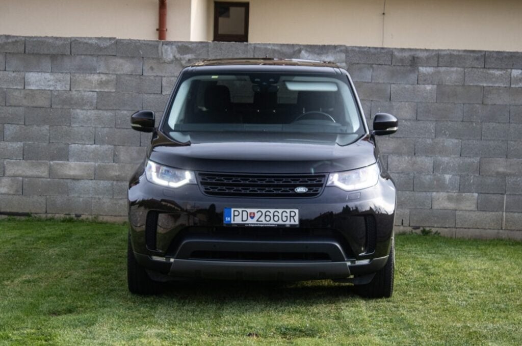 Land Rover Discovery 3.0 SDV6 SE