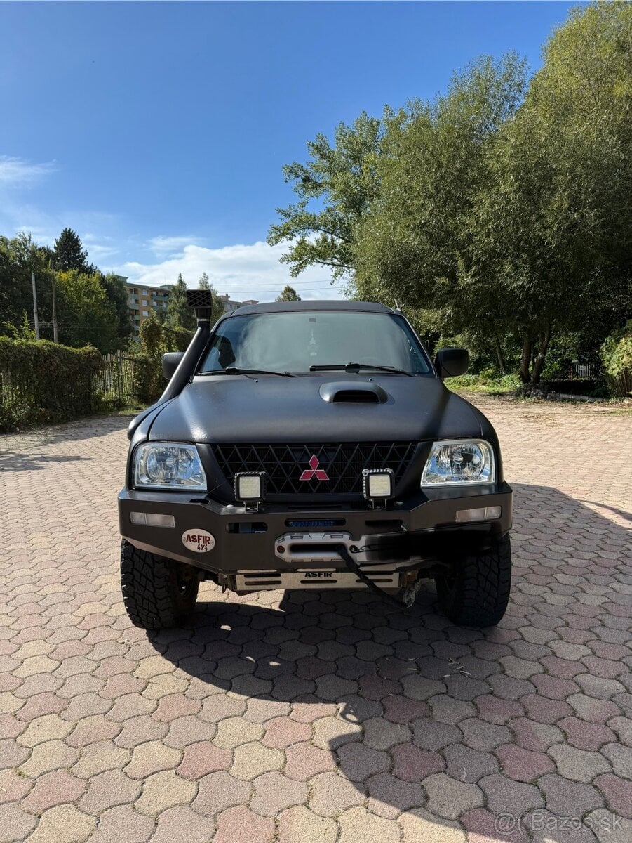 Mitsubishi L200 2.5TD Raptor Black